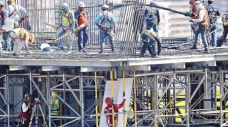 Encuesta Cadem: Proyecto de 40 horas de Vallejo sigue manteniendo alto respaldo pero propuesta del gobierno irrumpe con fuerza en la medición
