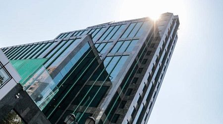 El auge y caída del núcleo de hierro de Apoquindo 3000