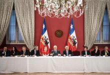 Piñera analizó con gabinete situación del país y reforzó llamado a la paz en medio de debate constitucional