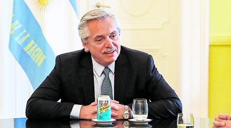 Plan económico de Fernández traza ruta de mayor intervención estatal en Argentina