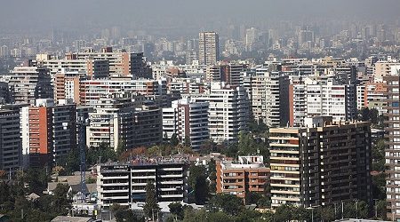 Ventas de viviendas caen 60% en primer trimestre e inmobiliarias buscan clientes por internet