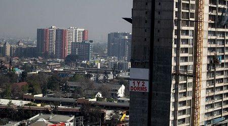 Banco Central advierte aumento de riesgo de pequeños inversionistas en viviendas ante deterioro del mercado laboral