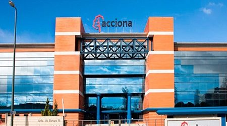 Acciona crea sociedades para ir por hospitales del Maule