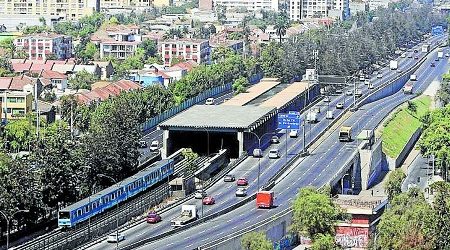 Acogen a trámite estudio ambiental de segunda etapa de autopista Vespucio Oriente