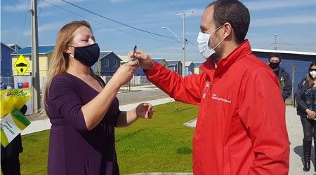 En Peñaflor 236 familias celebraron la entrega de sus nuevas viviendas