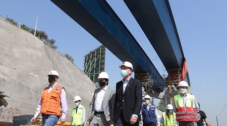 Ministros Moreno y Briones supervisan avances en construcción de nueva autopista Américo Vespucio Oriente I