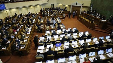 Cámara despacha segundo retiro del 10% con amplio respaldo de Chile Vamos: Se eliminó el impuesto a altas rentas