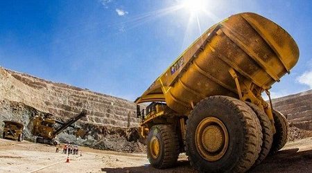 Suministro eléctrico de Sierra Gorda será 100% renovable en 2023