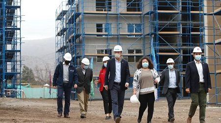Ministro Felipe Ward presenta Banco de Suelo público para acelerar construcción de proyectos habitacionales