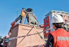 Históricos leones de Providencia son reubicados por cambios en torno al Costanera Center