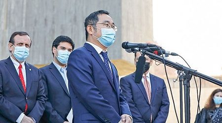 Sinovac construirá su planta de vacunas en Santiago y entra a la definición del emplazamiento definitivo