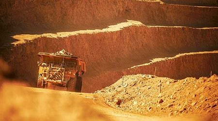Tribunal Ambiental ordena inédita medida contra mina de BHP en Tarapacá y forzaría su paralización