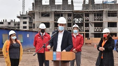 Ministro Felipe Ward destacó los efectos positivos del plan de Recuperación Económica y el Banco de Suelo Público en la región de Atacama