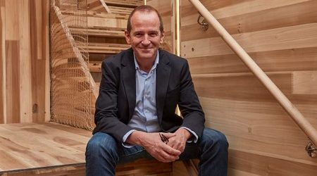 Andrew Waugh: “La Construcción de edificios de madera proporciona espacios que están en armonía con la naturaleza”