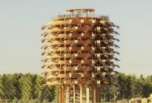 TORRE CONSTRUIDA EN MADERA SE SUSTENTA EN UNA ARQUITECTURA MODULAR Y EN SINCRONÍA CON LA NATURALEZA