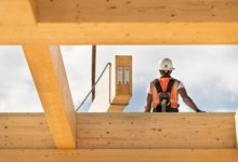 DOS EXPERTOS ENTREGAN SUS MEJORES CONSEJOS PARA CONSTRUIR UNA CASA O EDIFICIO EN MADERA