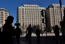 Reforma tributaria: impuesto a la riqueza gravaría patrimonios de US$5 a US$7 millones hacia arriba, afectando hasta unas 8.300 personas