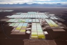 Tianqi Lithium recauda US$1.700 millones en la mayor oferta de acciones en Hong Kong este año