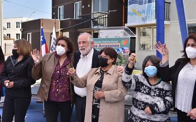 Ministro Montes inaugura conjunto habitacional en Lampa que beneficiará a 296 familias