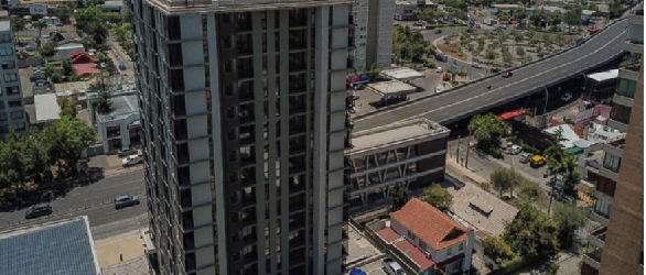 Concluye construcción de la torre social de Las Condes y este mes se conoce a las 85 familias que la habitarán