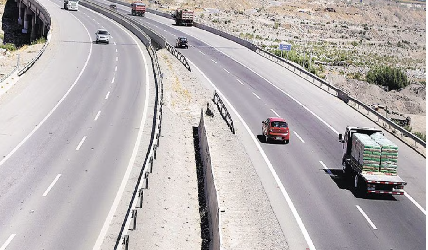 Fondo de infraestructura de Toesca pone en venta su participación en carreteras, un aeropuerto, una sanitaria y GasValpo