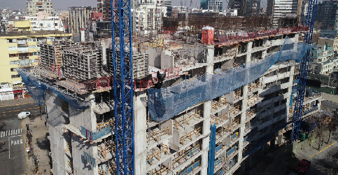 Oscuro panorama en la construcción: Ingresos de nuevas obras caen 23% en febrero respecto a promedio de 2022