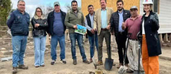 Lumaco: Inicia construcción de viviendas definitivas para familias afectadas por incendios forestales