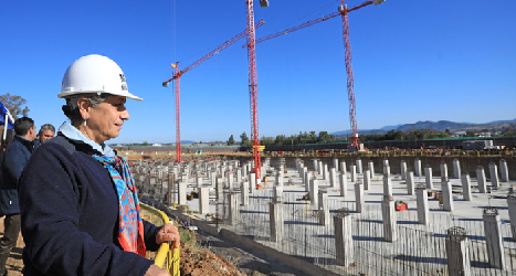 Ministra López da el vamos a construcción del Hospital de Cauquenes que representará una inversión cercana a los US$90 millones