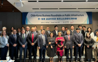 Chile presenta ambiciosa cartera de concesiones por USD$17.6 billones a inversionistas coreanos