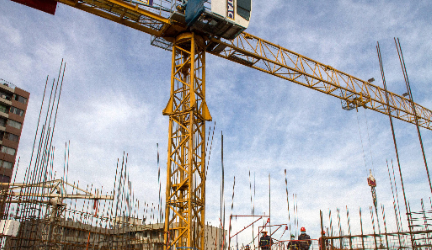 Tasa de desocupación nacional baja a 8,5% y ocupados del sector de la construcción registró una modificación leve (-0,04%), faltando aún por recuperar 131 mil empleos