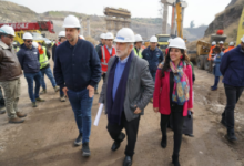 Avanza construcción de viaducto y paso superior que permitirán reducir tiempos de traslado de familias de Bajos de Mena