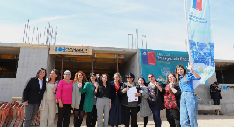 Subsecretaria Elgueta y ministra Tohá colocan la primera piedra de conjunto habitacional que beneficiará a 160 familias en Copiapó