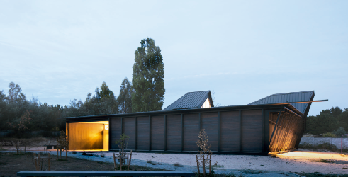 PREMIO ADUS 2023-2024: SAINT-GOBAIN DESTACÓ A LOS CHILENOS CRISTIÁN LARRAÍN, MATÍAS MADSEN Y RODRIGO DUQUE POR SU PROYECTO DE ARQUITECTURA SOSTENIBLE