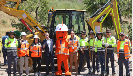 Gobierno lanza plan nacional de cortafuegos para construir más de 3.700 kilómetros de zanjas entre Tarapacá y Magallanes que buscan prevenir incendios